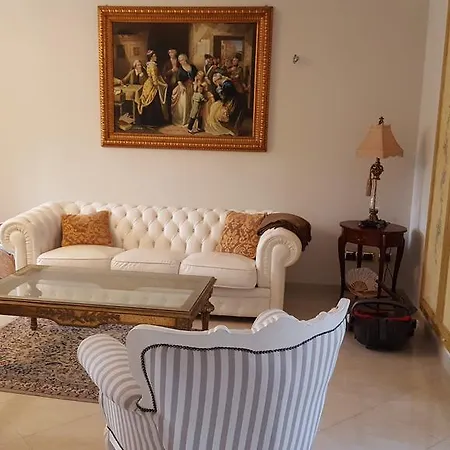 White Lacco Ameno Apartment